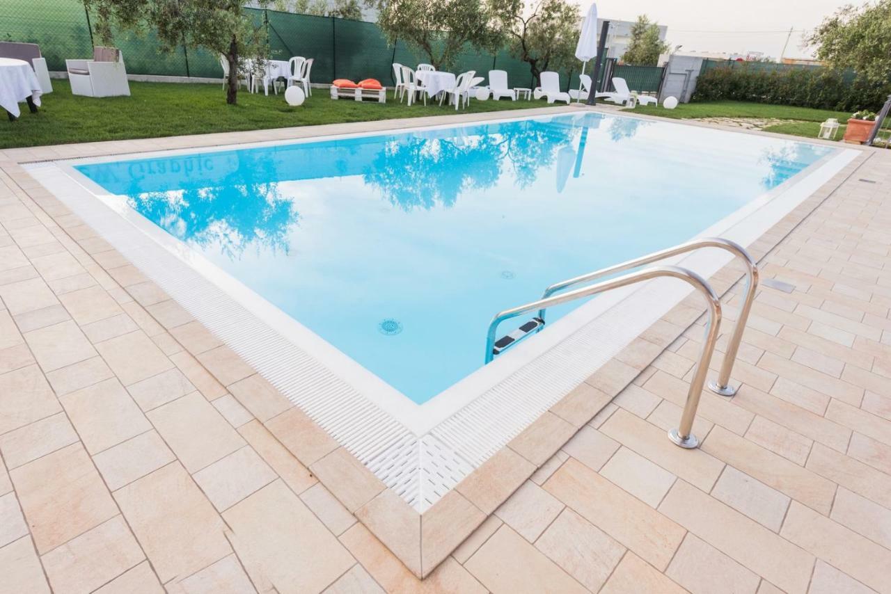 פוסאצ'סיה Villa Emilia מראה חיצוני תמונה